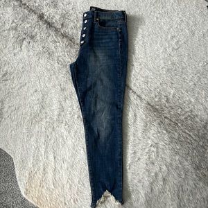 Women’s Gap 1969 jeans. Medium Indigo